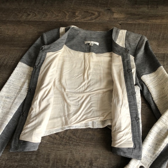 XS CAbi cropped spring jacket - Picture 3 of 7